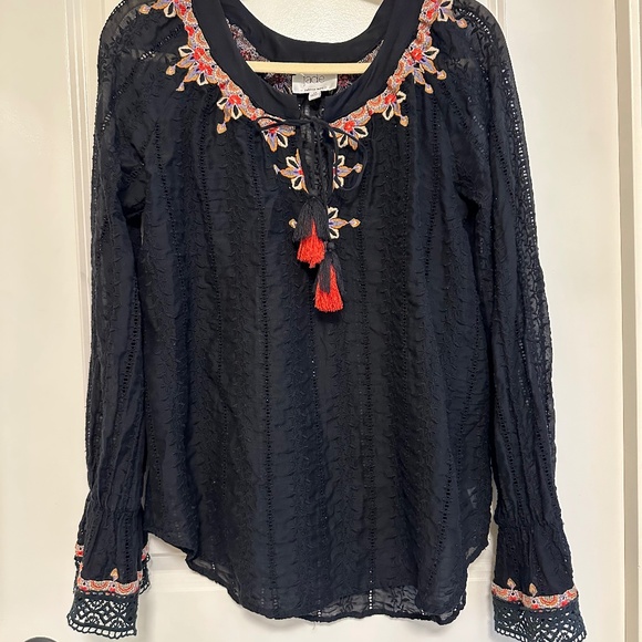 Johnny Was Embroidered Long Sleeve Black Blouse Size XS - Picture 5 of 16